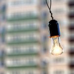 На 30 улицах Бишкека не будет света — график отключений на 10 апреля