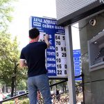 Депутаты предлагают закрыть «обменки» в КР — обвиняют в ослаблении сома