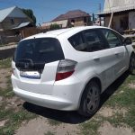 Продаю Honda Fit 2010 года выпуска, рассмотрим варианты