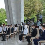 «Золотые» сертификаты получили 67 выпускников школ в Кыргызстане