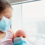 Почему дети легче переносят коронавирус, рассказала педиатр из КР