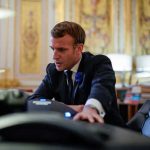 Макрон выдвинул ультиматум мусульманским лидерам Франции