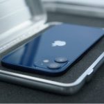 Самый бюджетный iPhone 12 сильно подешевел