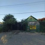 Продаю Дом с участком 10 сот., под бизнес. По Алматинской трассе первая линия не доезжая Объездной